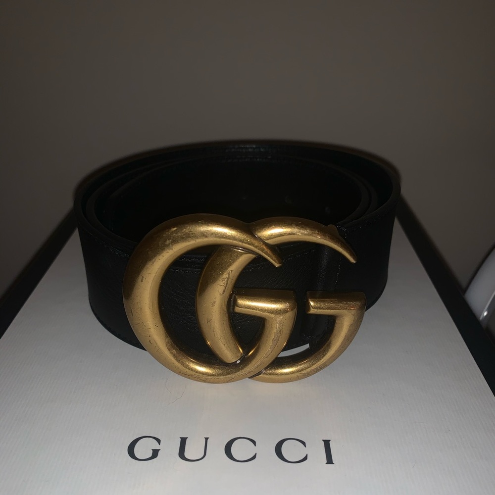 Authentic large GG Gucci belt